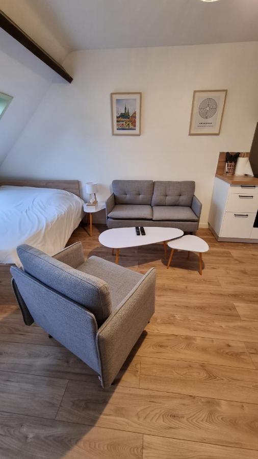 Studio Babylone - Parking & Wifi Chartres Exteriör bild